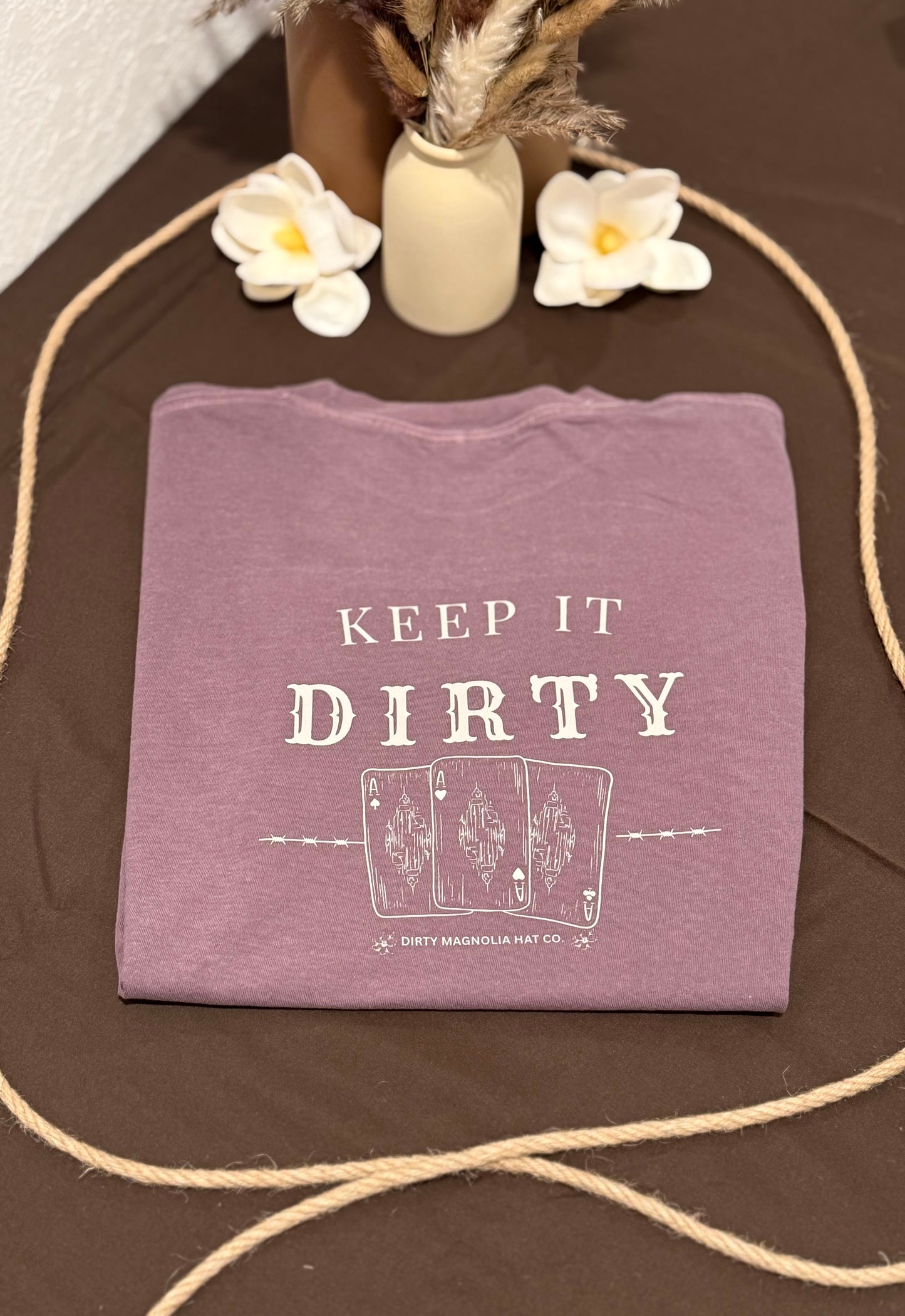 Magnolia’s Full House Tee
